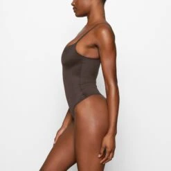 BARELY THERE SCOOP BODYSUIT | ESPRESSO 7 BARELY THERE SCOOP BODYSUIT | ESPRESSO -SWIM Sales Store SKIMS BODYSUIT BD THG 3141 DB ESP 0007 SD