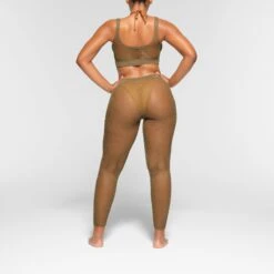 WARP KNIT COVER UP SCOOP BRALETTE | ARMY 8 WARP KNIT COVER UP SCOOP BRALETTE | ARMY -SWIM Sales Store SKIMS BRA AP BRA 2063 OA ARM 0016 BK