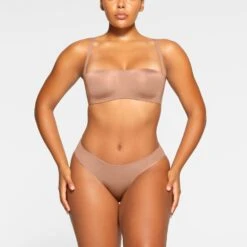 WIRELESS FORM STRAPLESS BRA | SIENNA 11 WIRELESS FORM STRAPLESS BRA | SIENNA -SWIM Sales Store SKIMS BRA BA BAN 2630 MA SIE 0224 FR