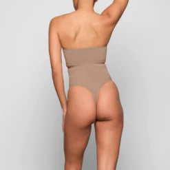 SHEER SCULPT BANDEAU | SIENNA -SWIM Sales Store SKIMS BRA BND 0254 ZC SIE 0030