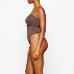 SHEER SCULPT BANDEAU | COCOA -SWIM Sales Store SKIMS BRA BR BND 0254 YC COA 0032