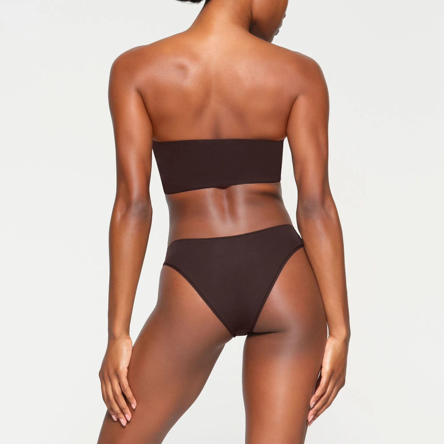 FITS EVERYBODY BANDEAU | ESPRESSO 4 FITS EVERYBODY BANDEAU | ESPRESSO - Image 4