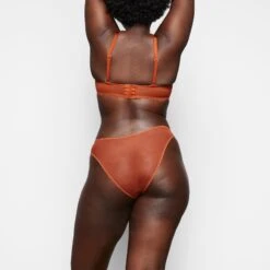 ULTRA FINE MESH STRAPLESS BRA | CHILE -SWIM Sales Store SKIMS BRA BR UWR 2209 RA CHL 026 BK