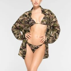 COVER UP SHIRT | SKIMS CAMO -SWIM Sales Store SKIMS LOUNGEWEAR TP SUR 3493 OC LGC 0009 OPEN