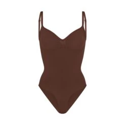 SEAMLESS SCULPT BRIEF BODYSUIT | COCOA