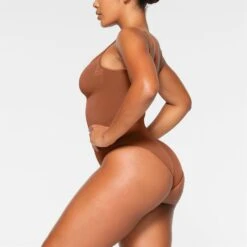SEAMLESS SCULPT BRIEF BODYSUIT | BRONZE 7 SEAMLESS SCULPT BRIEF BODYSUIT | BRONZE -SWIM Sales Store SKIMS SHAPEWEAR BD BRF 3370 IA BRZ 0011 SD