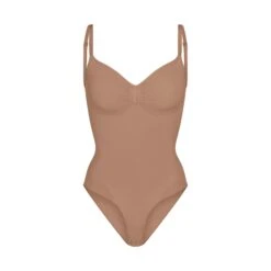 SEAMLESS SCULPT BRIEF BODYSUIT | SIENNA