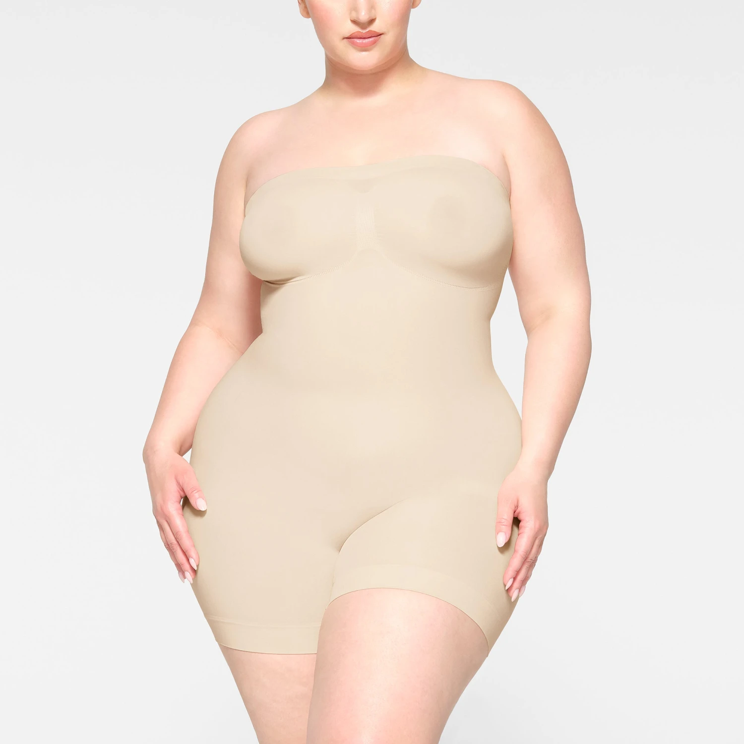 SEAMLESS SCULPT STRAPLESS SHORTIE BODYSUIT | SAND 2 SEAMLESS SCULPT STRAPLESS SHORTIE BODYSUIT | SAND - Image 2