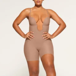 New Products -SWIM Sales Store SKIMS SHAPEWEAR BD MDT 2960 LA SIE 0003