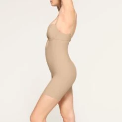 DEEP PLUNGE SHAPEWEAR MID THIGH BODYSUIT | CLAY 8 DEEP PLUNGE SHAPEWEAR MID THIGH BODYSUIT | CLAY -SWIM Sales Store SKIMS SHAPEWEAR BD MDT 2960 LC CLY 0012