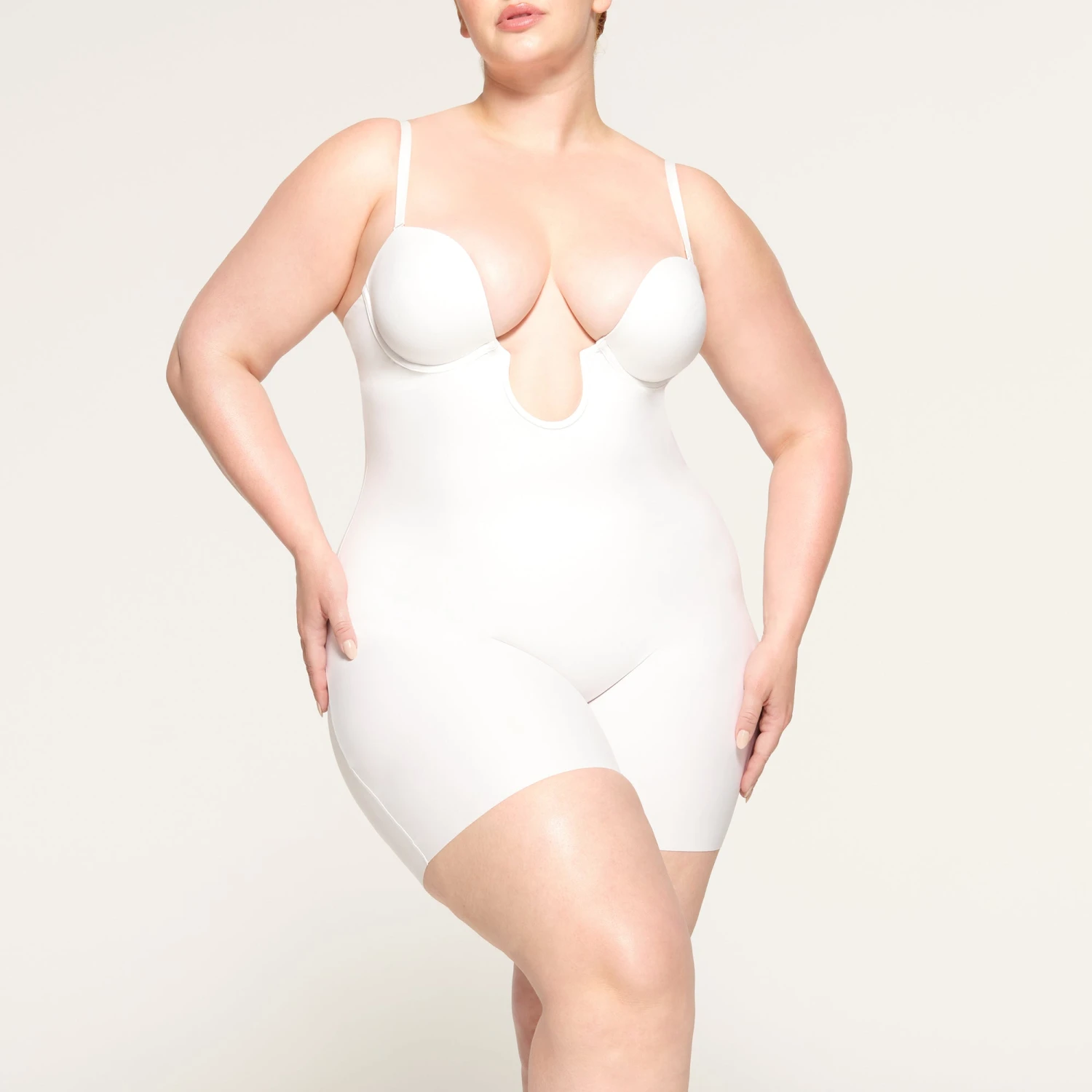 DEEP PLUNGE SHAPEWEAR MID THIGH BODYSUIT | MARBLE 2 DEEP PLUNGE SHAPEWEAR MID THIGH BODYSUIT | MARBLE - Image 2