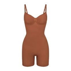 SEAMLESS SCULPT MID THIGH BODYSUIT | BRONZE