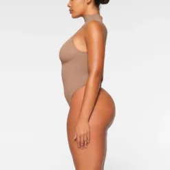 SEAMLESS SCULPT HIGH NECK THONG BODYSUIT | SIENNA -SWIM Sales Store SKIMS SHAPEWEAR BD THG 2905 IA SIE 0009 SD