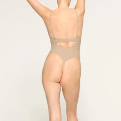 DEEP PLUNGE SHAPEWEAR BODYSUIT | CLAY -SWIM Sales Store SKIMS SHAPEWEAR BD THG 2959 LC CLY 0028