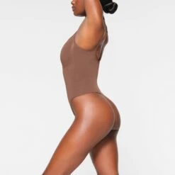 SEAMLESS SCULPT THONG BODYSUIT | JASPER 7 SEAMLESS SCULPT THONG BODYSUIT | JASPER -SWIM Sales Store SKIMS SHAPEWEAR BD THG 3369 IB JSP 0012 SD