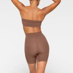 SEAMLESS SCULPT BANDEAU | JASPER -SWIM Sales Store SKIMS SHAPEWEAR BR BAN 2895 JA JSP 0038 BK