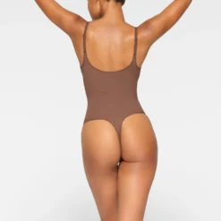 EVERYDAY SCULPT BODYSUIT | JASPER -SWIM Sales Store SKIMS SHAPEWEAR SH BDY 2153 JA JSP 0017 BK