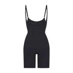 BUTT ENHANCING OPEN BUST BODYSUIT | ONYX