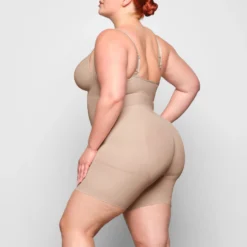 BUTT ENHANCING OPEN BUST BODYSUIT | MICA -SWIM Sales Store SKIMS SHAPEWEAR SH BDY 2168 ZB MCA 0008