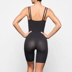 BUTT ENHANCING OPEN BUST BODYSUIT | ONYX 9 BUTT ENHANCING OPEN BUST BODYSUIT | ONYX -SWIM Sales Store SKIMS SHAPEWEAR SH BDY 2168 ZD ONX 0016