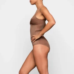 BARELY THERE BODYSUIT BRIEF W/ SNAPS | JASPER -SWIM Sales Store SKIMS SHAPEWEAR SH BSB 1641 ZC SIE 0013