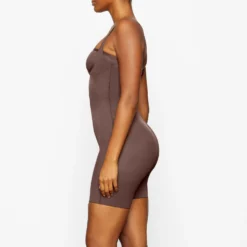 SHEER SCULPT OPEN BUST BODYSUIT | COCOA -SWIM Sales Store SKIMS SHAPEWEAR SH BSS 0014 YC COA 0011