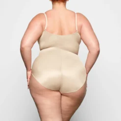 BARELY THERE BODYSUIT BRIEF W/ SNAPS | SAND -SWIM Sales Store SKIMS SHAPEWEAR SH HWS 0531 ZB SND 0014