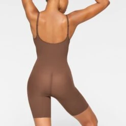 EVERYDAY SCULPT MID THIGH BODYSUIT | JASPER -SWIM Sales Store SKIMS SHAPEWEAR SH ONE 2154 JA JSP 0024 BK