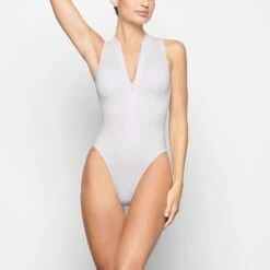 SWIM ZIP FRONT SLEEVELESS ONE PIECE | MARBLE 10 SWIM ZIP FRONT SLEEVELESS ONE PIECE | MARBLE -SWIM Sales Store SKIMS SW SLO 0149 TC MBL 0031 FR