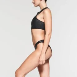 RUBBERIZED SCUBA SWIM HIGH NECK BIKINI TOP | ONYX -SWIM Sales Store SKIMS SWIM BT HNK 3160 NC ONX 009