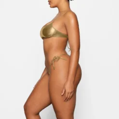 METALLIC SWIM MICRO SCOOP BIKINI TOP | GOLD -SWIM Sales Store SKIMS SWIM BT SCP 2802 DA GOL 0014