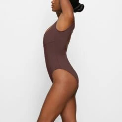 SHAPING SWIM TANK ONE PIECE | COCOA -SWIM Sales Store SKIMS SWIM OP BRF 2758 FB COA 0008 SD x1 18c31a53 0ec3 4ff6 b04b 841c0b4ee21e