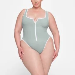 ZIP-UP SWIM SCOOP NECK ONE PIECE | PACIFIC -SWIM Sales Store SKIMS SWIM OP BRF 3026 HC PAC 0002 FR db7bf7cd 941e 4ad3 9264 e1a871c739ef