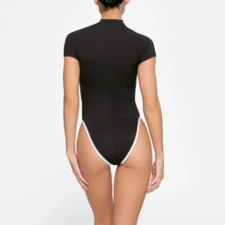 ZIP-UP SWIM MOCK NECK ONE PIECE | ONYX -SWIM Sales Store SKIMS SWIM OP BRF 3027 HD ONX 0017 BK