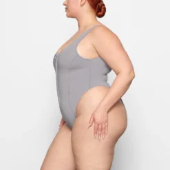 SKIMS SPORT SWIM SCOOP NECK ONE PIECE | CHROME -SWIM Sales Store SKIMS SWIM SW BDY 0069 AC CHM 0006 SD