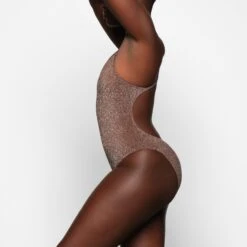GLITTER SWIM ONE PIECE | COCOA -SWIM Sales Store SKIMS SWIM SW BDY 0110 COA ZA 0015 SD x1 dce7c8b6 b335 462c bfec e7536b8ad14e