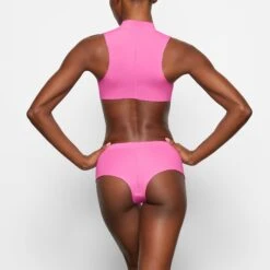 SKIMS SPORT SWIM CHEEKY BOTTOM | TAFFY -SWIM Sales Store SKIMS SWIM SW BTM 0127 AB TFY 0015 BK