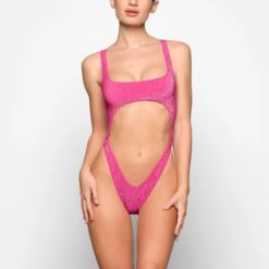 Front Page -SWIM Sales Store SKIMS SWIM SW MKN 0109 MAG ZD 0002 FR x2 e9a340df 0bfa 4a25 8e87 aa36a3d43703