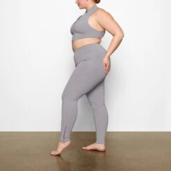 SKIMS SPORT SWIM LONG PANT | CHROME -SWIM Sales Store SKIMS SWIM SW PNT 0073 AC CHM 0008 SD