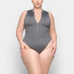 SWIM ZIP FRONT SLEEVELESS ONE PIECE | GUNMETAL 10 SWIM ZIP FRONT SLEEVELESS ONE PIECE | GUNMETAL -SWIM Sales Store SKIMS SWIM SW SLO 0149 TB GUN 0014 FR scaled