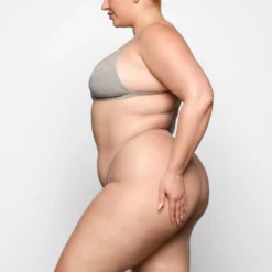 GLITTER SWIM TRIANGLE BIKINI TOP | NICKEL -SWIM Sales Store SKIMS SWIM SW TRI 0105 NIC ZB 0008 SD x1 1176b6ce a65b 474d b731 dc941cf6fff8